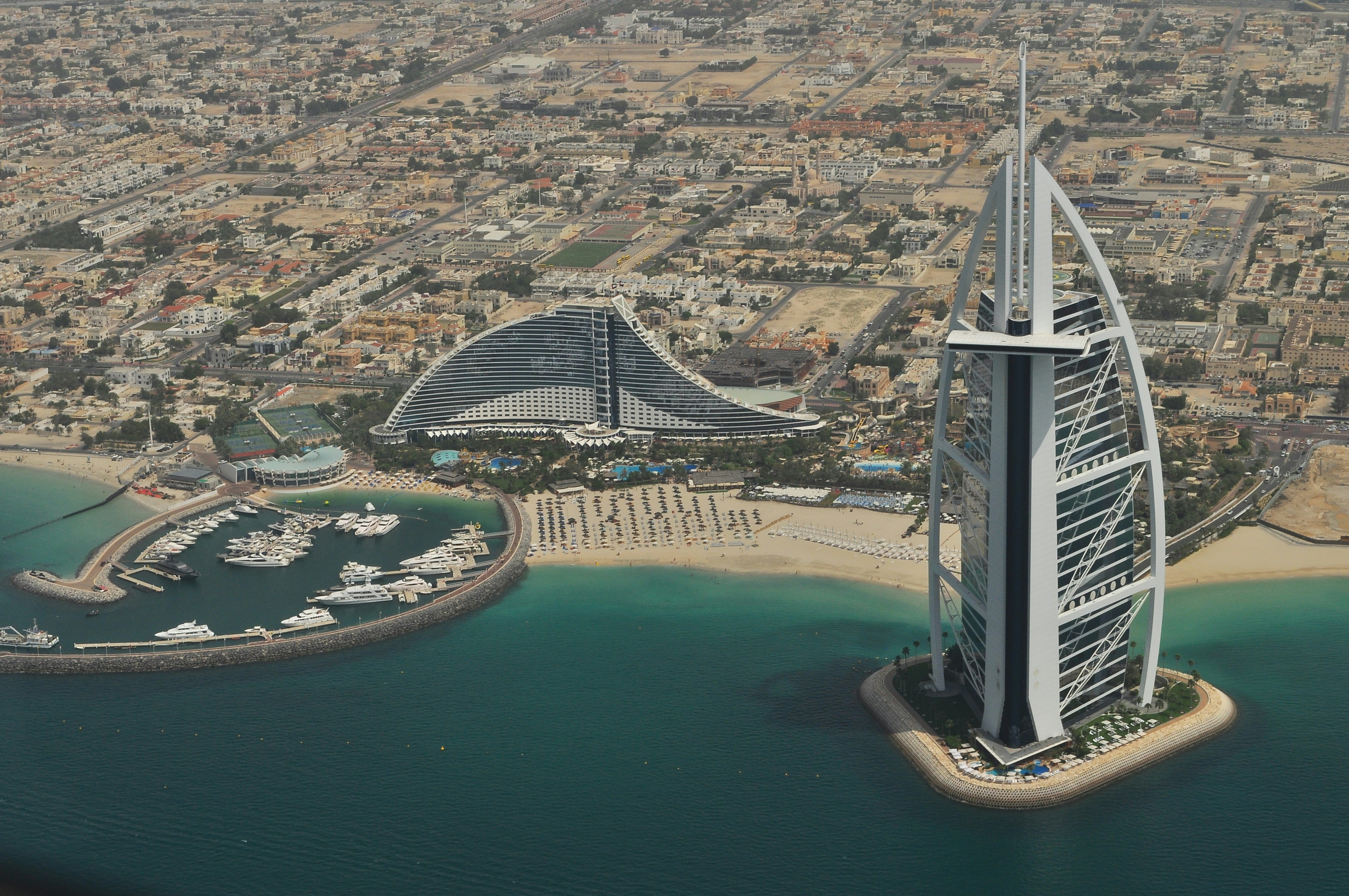 Jumeirah Beach Residence Dubai - Luxury Properties and Real Estate